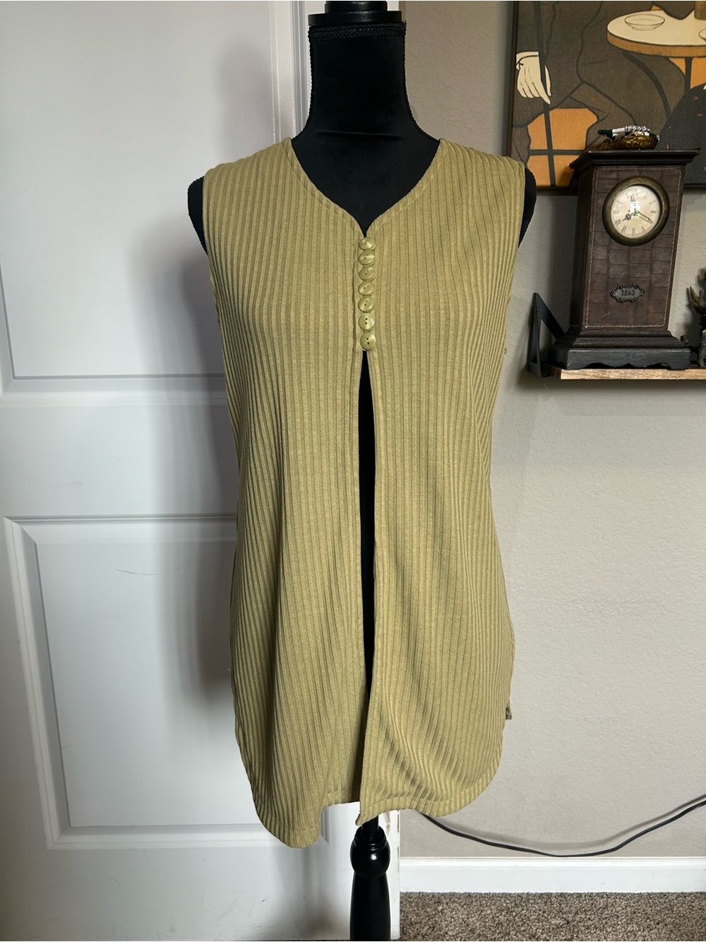 Vintage Sleeveless Olive Ribbed Button-Front Vest Top
